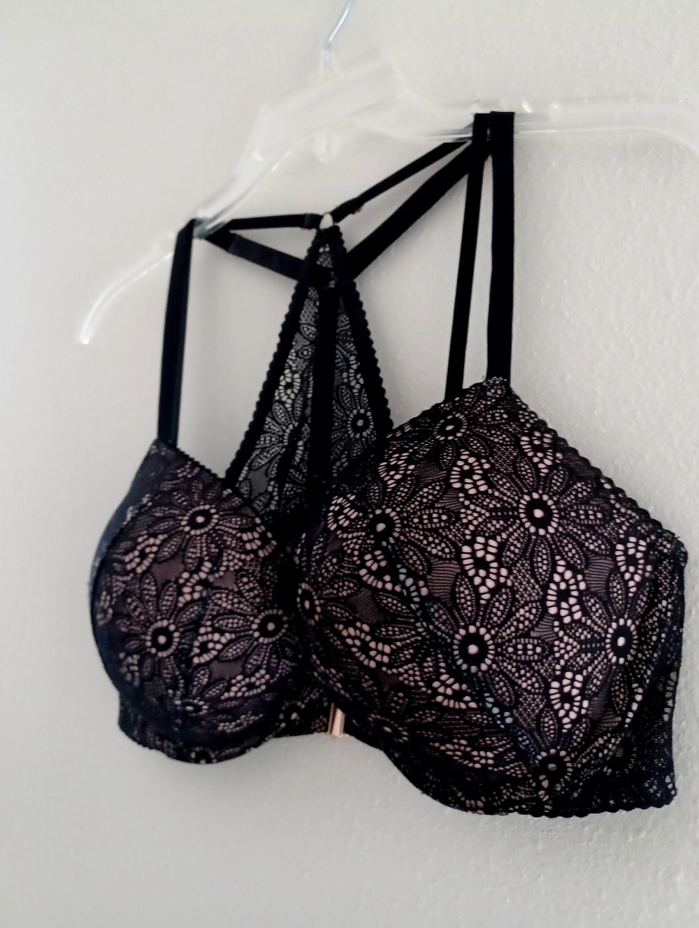 Victoria's Secret Black Lace Push-Up Bra with Nude Lining - Picture 3 of 16